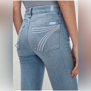 7 FOR ALL MANKIND Dojos Tailorless in color IDEAL. SOLD OUT ONLINE